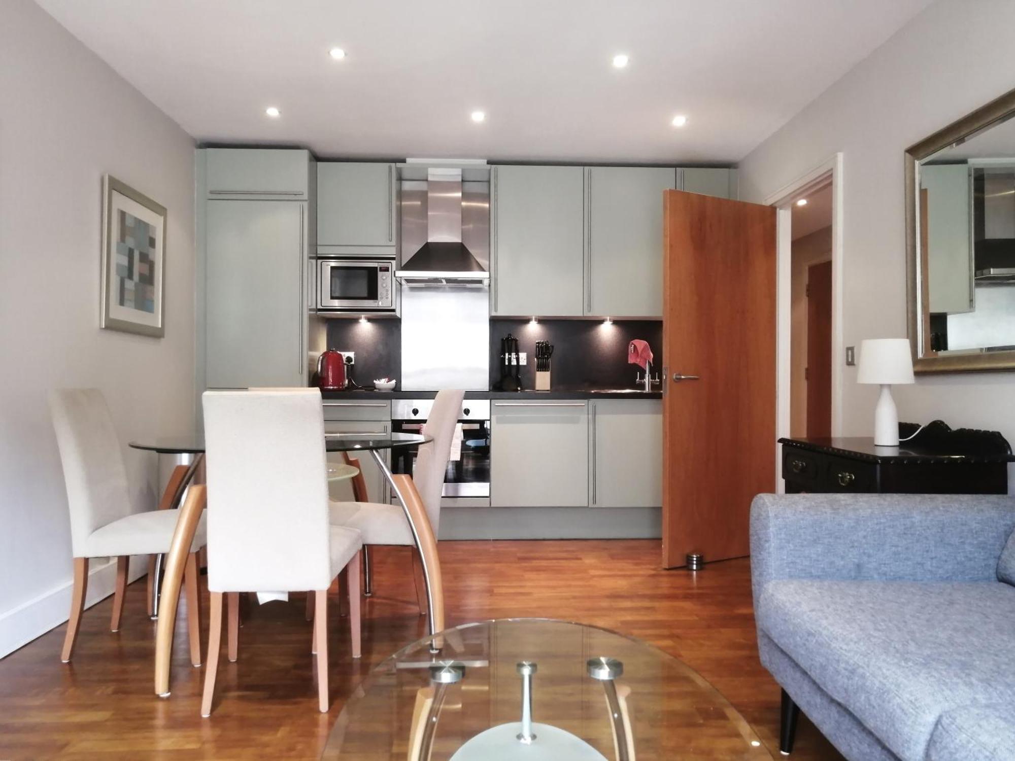 Still Life Tower Hill Executive Лондон Екстер'єр фото